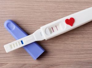 Nguyên nhân Thử 3 que đều 1 vạch đậm và 1 vach mờ