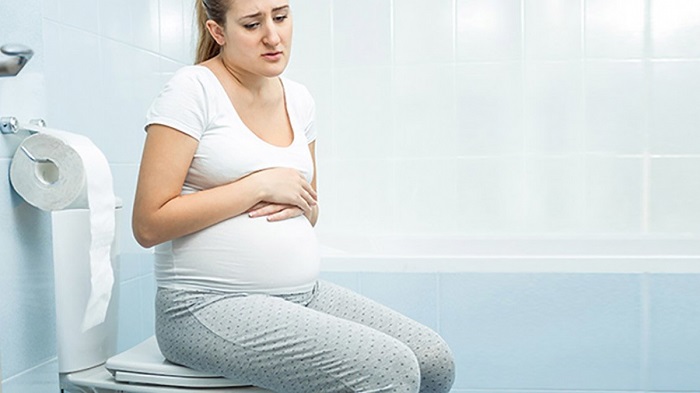 di-ngoai Bà bầu đi ngoài nhiều lần